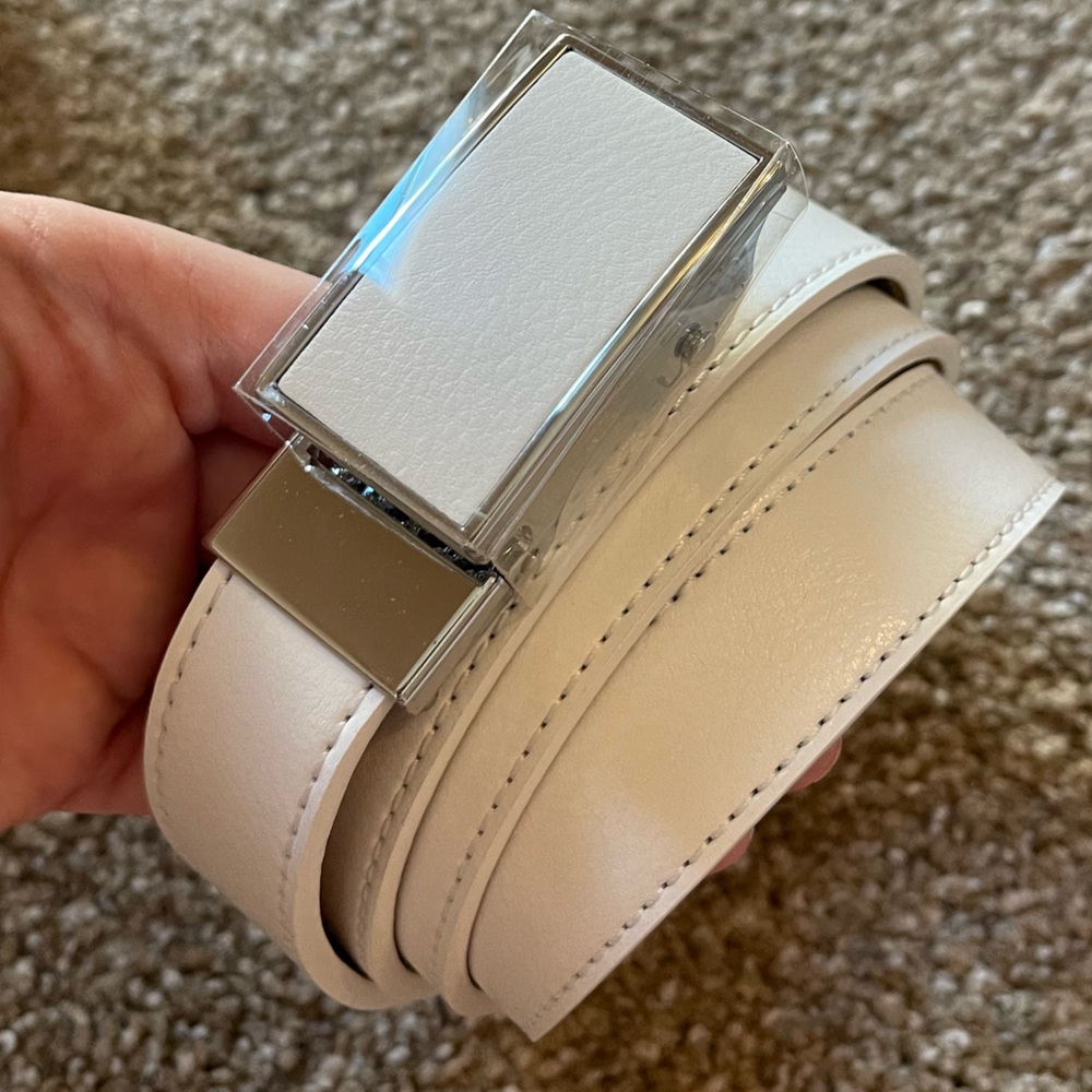 Brand New Ladies Golf Belt